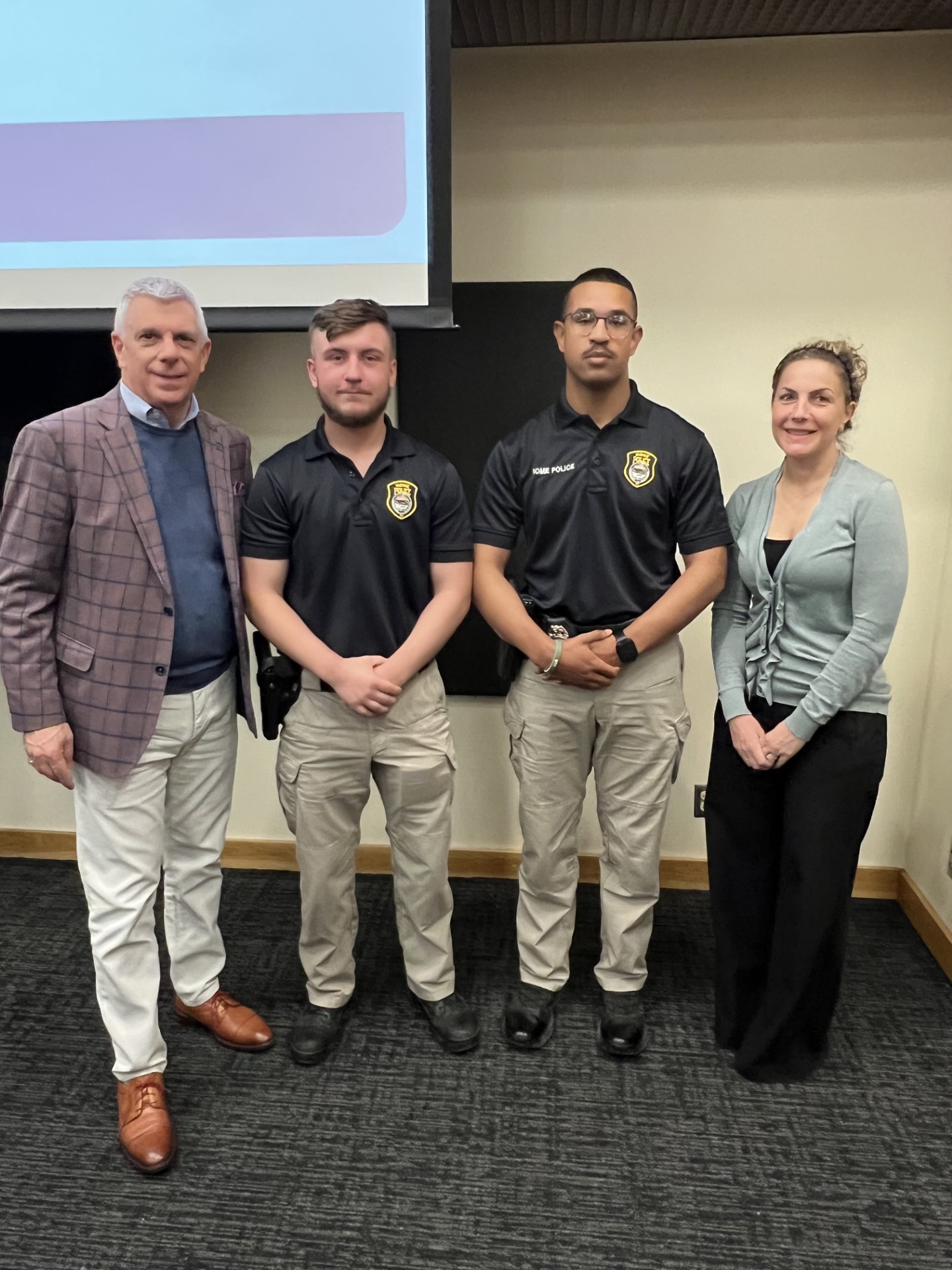 Oneida County Graduates 23 Officers from Crisis Intervention Team Training  Photo