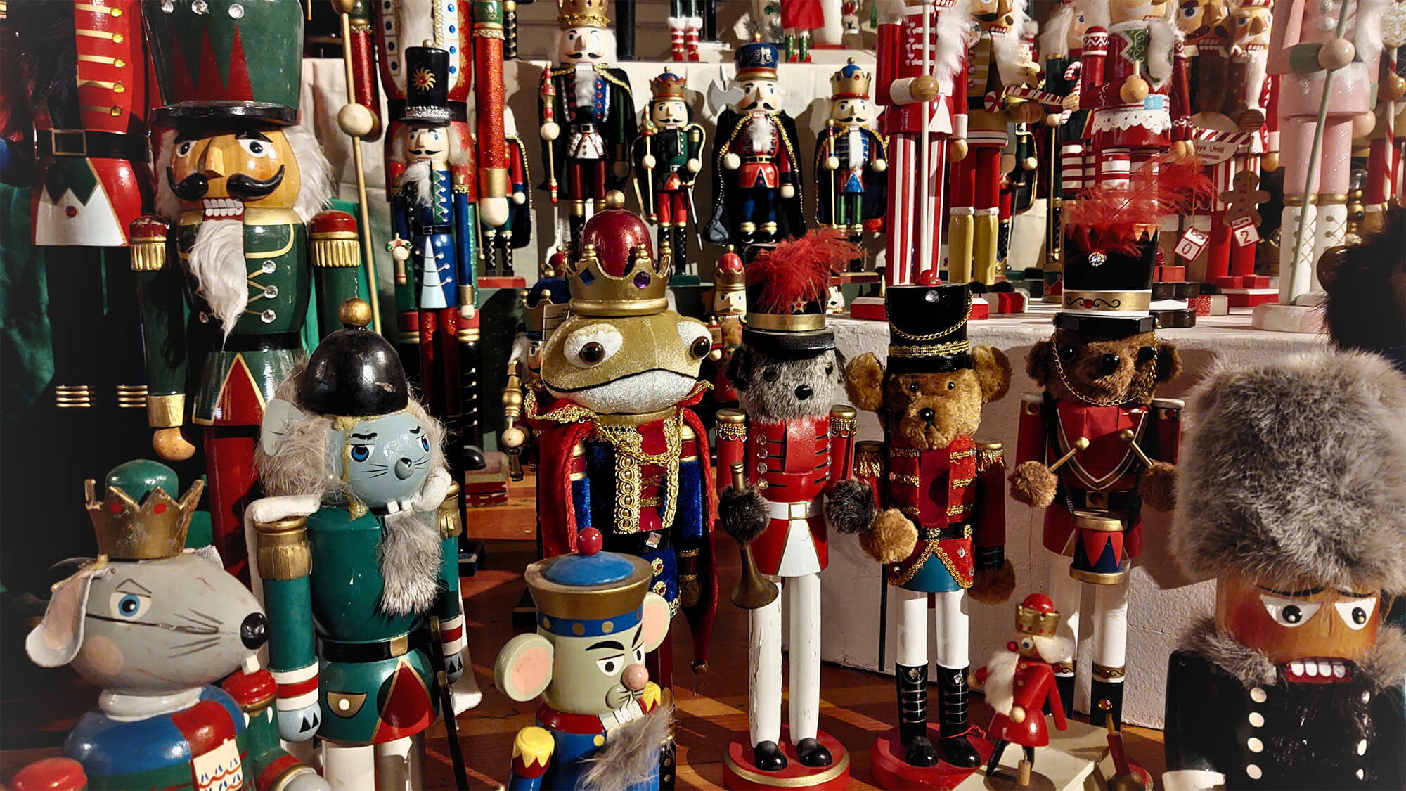 NotSoTinyNutcrackersDisplay v2